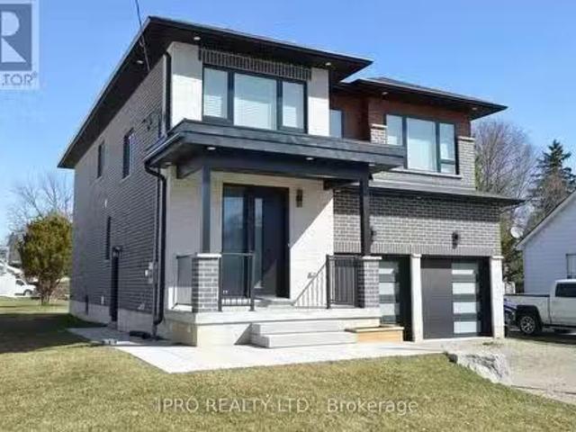 House for sale in New Tecumseth, Ontario