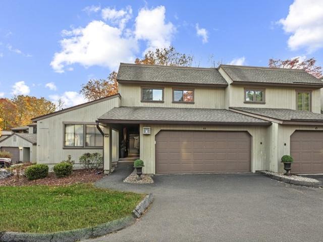 Townhouse for sale in Avon, Connecticut