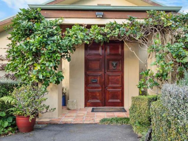 House for sale in Awhitu