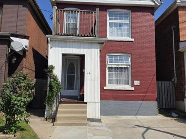 House for sale in Ancaster, Ontario