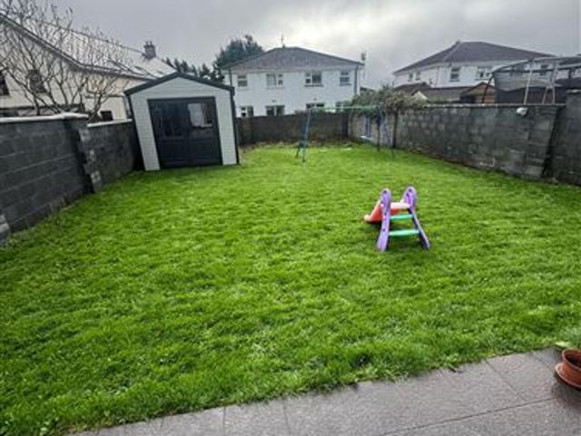 Detached House for sale in Oranmore, Galway