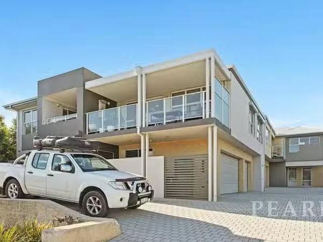 Apartment for rent in Innaloo, Western Australia