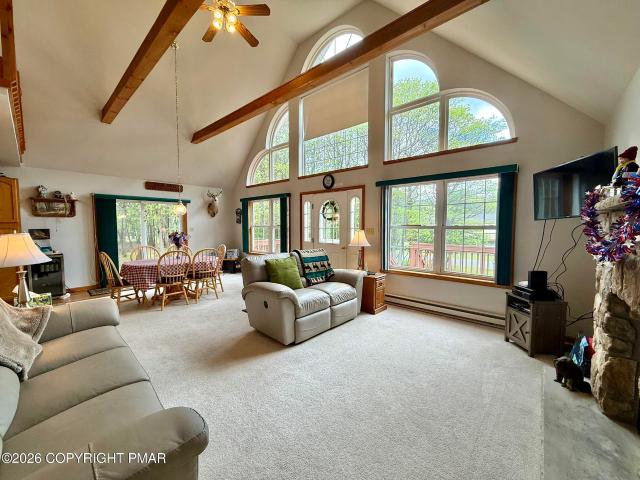 House for sale in Carbon, Pennsylvania