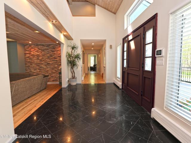 House for sale in Hurley, New York