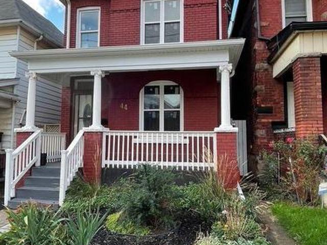 House for sale in Ancaster, Ontario