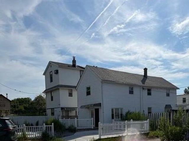 House for sale in Howard Beach, New York