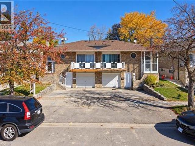 House for sale in Brampton, Golden Horseshoe