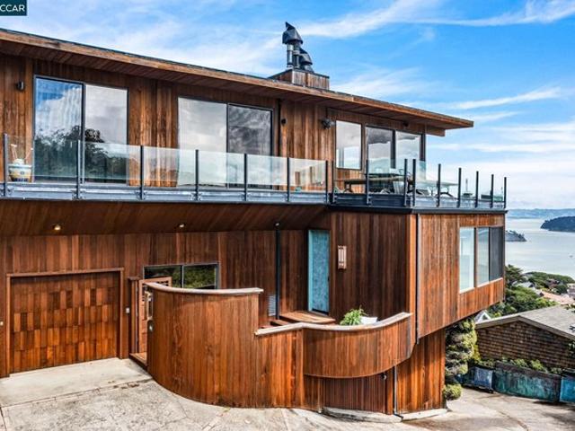Condo for sale in Sausalito, California