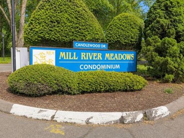 Condo for sale in South Windsor, Connecticut
