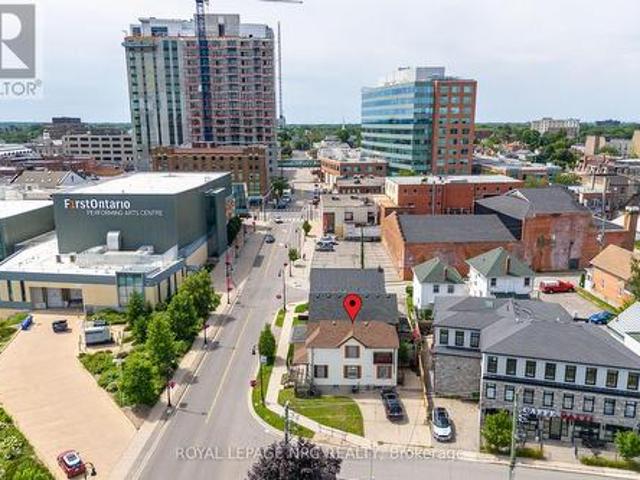 House for sale in Niagara, Ontario