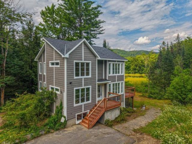 House for sale in Les Collines-de-l'outaouais, Quebec