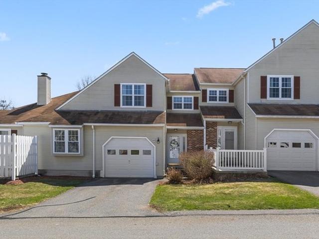 Condo for sale in Leominster, Massachusetts