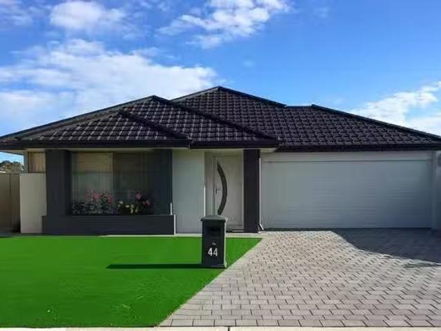 House for rent in Canning Vale, Western Australia