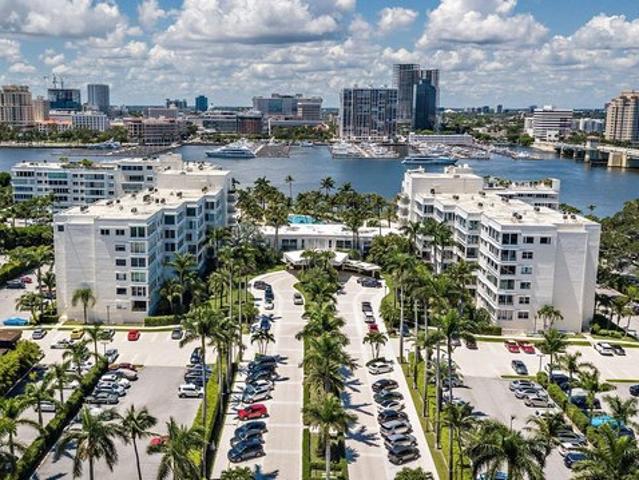 Condo for sale in Palm Beach, Florida