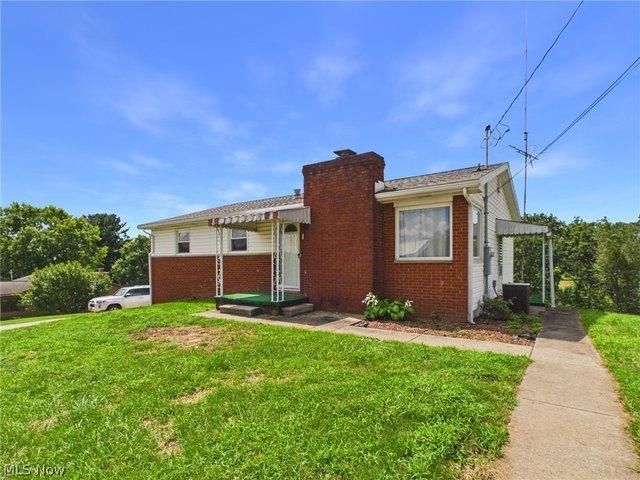 House for sale in Parkersburg, West Virginia