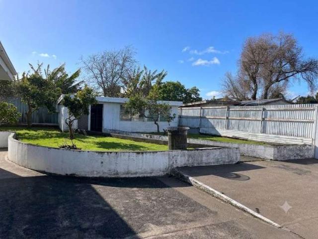 House for rent in Owhata, Oroua County