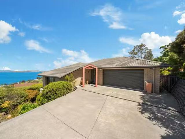 House for rent in Taroona, Tasmania