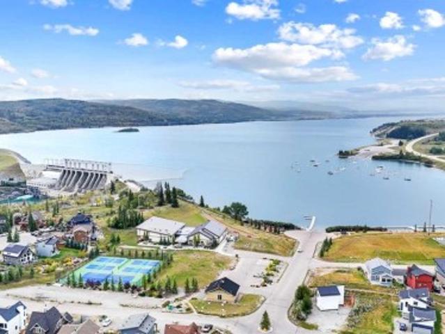 Condo for sale in Alberta