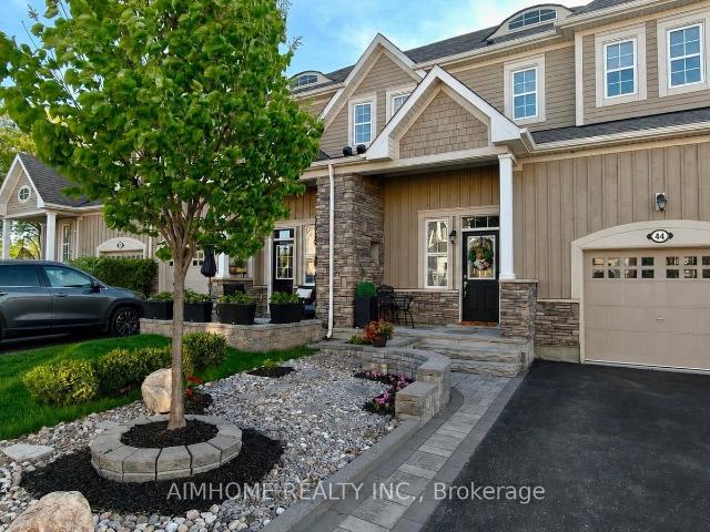 Townhouse for sale in Woburn, Ontario