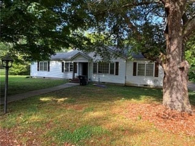 House for sale in Carrollton, Alabama