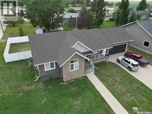 House for sale in Avonlea, Saskatchewan