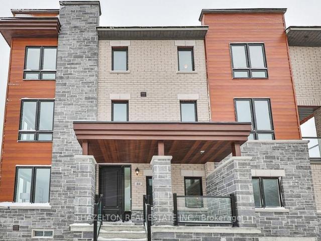 Townhouse for sale in Woburn, Ontario