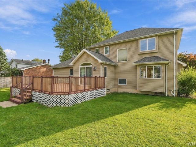 House for sale in Bowmansville, Town of Lancaster