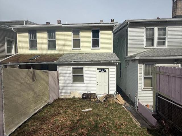 Townhouse for sale in Carbon, Pennsylvania