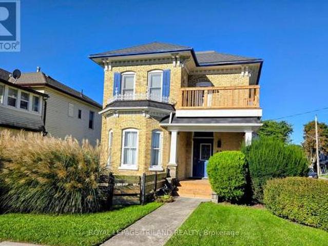House for sale in St. Thomas, Southwestern Ontario