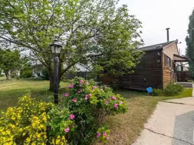 House for sale in Devon, Alberta