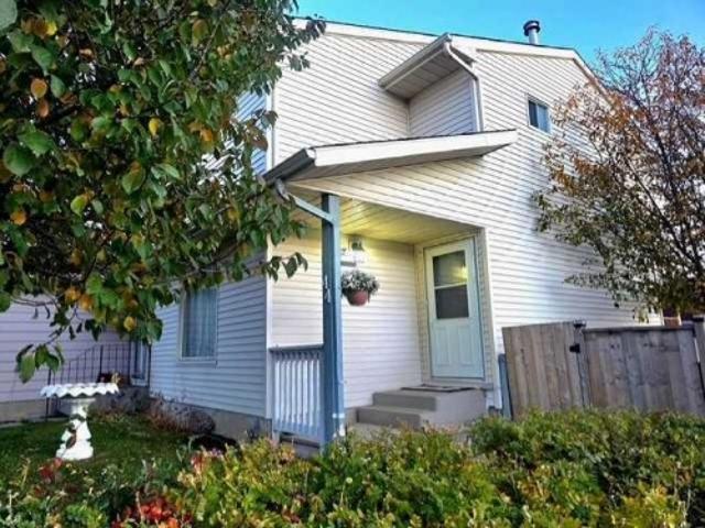 House for sale in Falconridge, Calgary