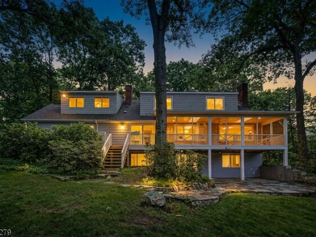 House for sale in Mountain Lakes, New Jersey