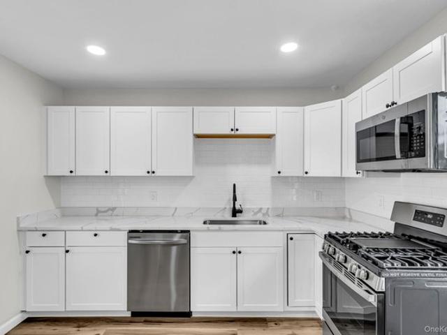 House for sale in City of Poughkeepsie, Dutchess County