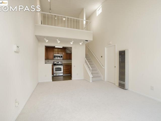 Condo for sale in Hercules, California