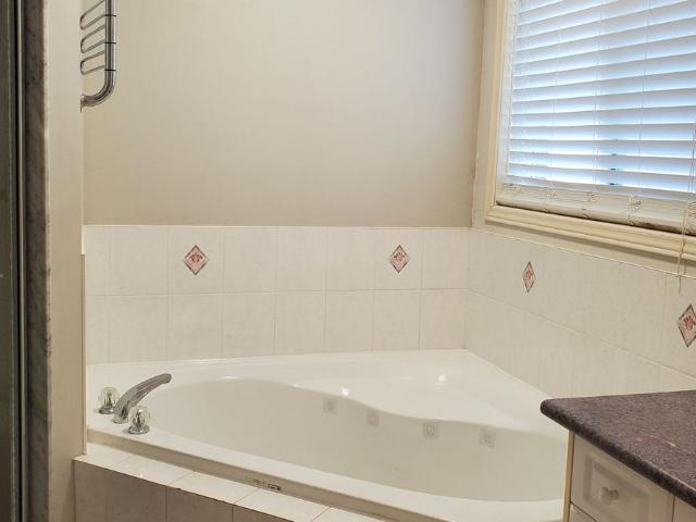 House for rent in Richmond Hill, Golden Horseshoe