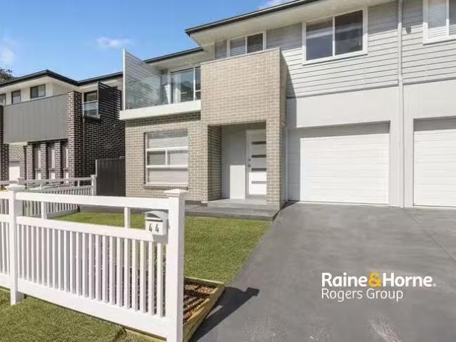 House for rent in Woongarrah, New South Wales
