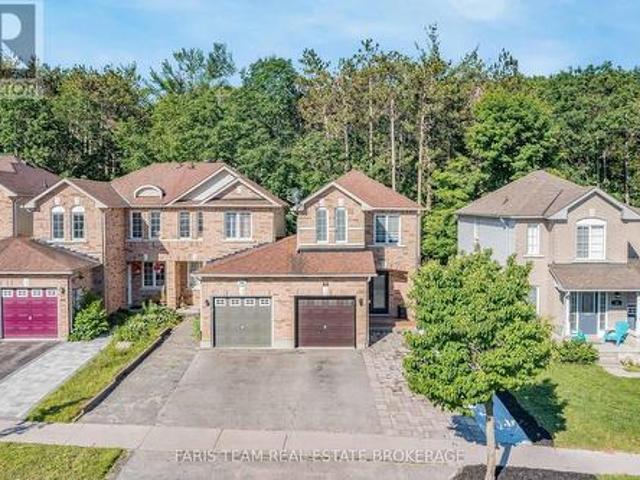 House for sale in Barrie, Ontario