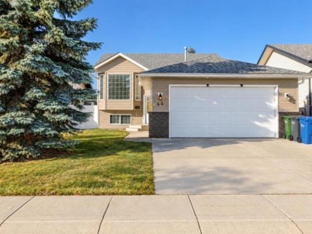 House for sale in Inglewood, City of Red Deer