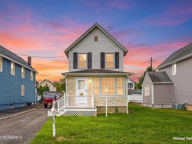 House for sale in Helmetta, New Jersey