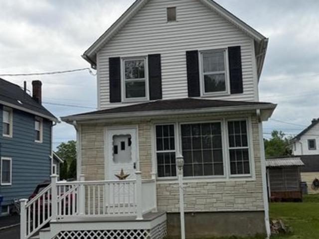 House for sale in Helmetta, New Jersey