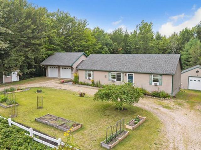 House for sale in Wakefield, Carroll County