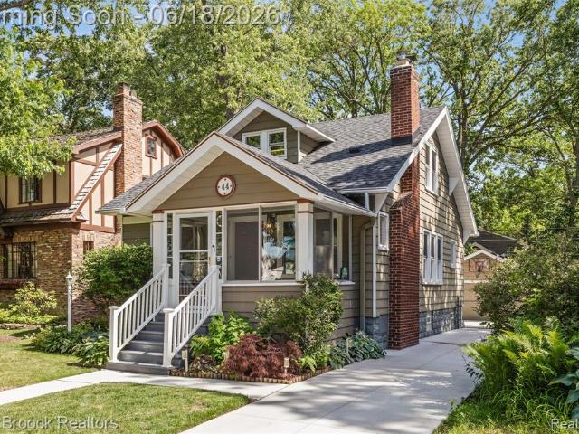 House for sale in Pleasant Ridge, Michigan