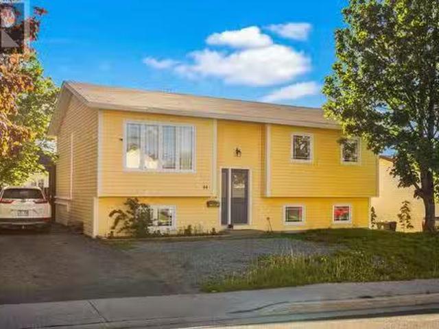 House for sale in Manuels, Newfoundland And Labrador
