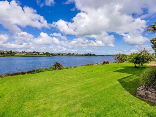 House for sale in Conifer Grove, Papakura
