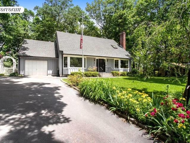 House for sale in Jamesport, New York