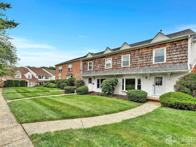 Townhouse for sale in Scotch Plains, New Jersey