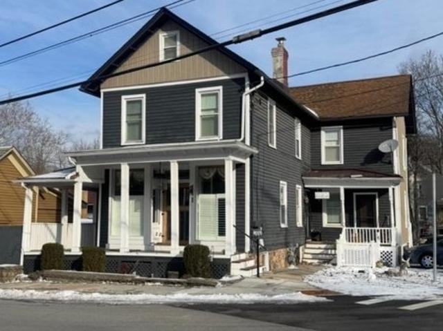 House for sale in Califon, New Jersey