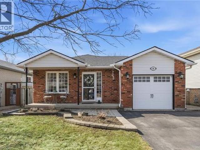 House for sale in Ancaster, Ontario