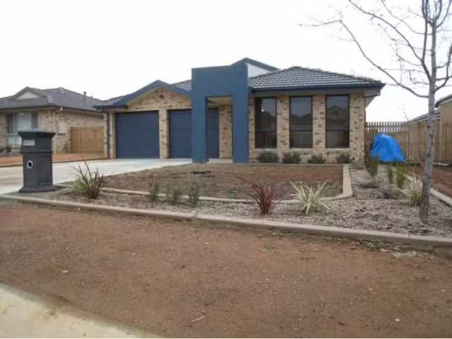 House for rent in Watson, Canberra