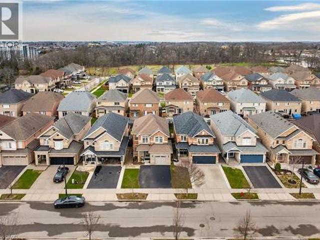 House for sale in Ancaster, Ontario